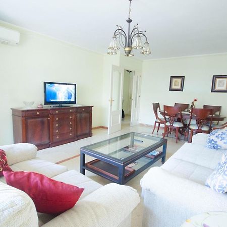 Aparment Neptuno- Located On The Promenade A Few Metres From The Beach. Эстепона Экстерьер фото