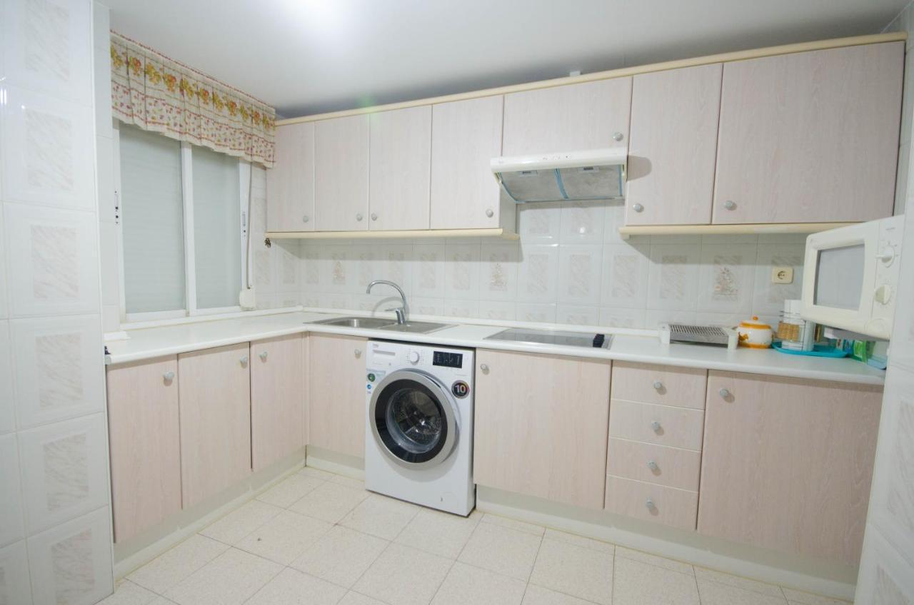 Aparment Neptuno- Located On The Promenade A Few Metres From The Beach. Эстепона Экстерьер фото